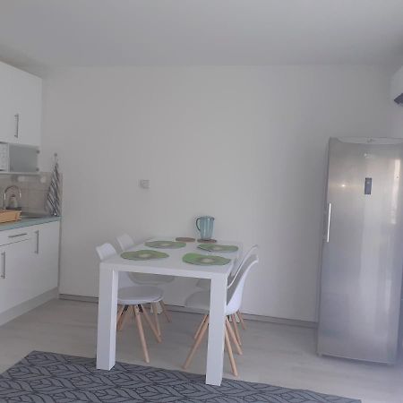 Hévíz Liliom Apartman 아파트 외부 사진